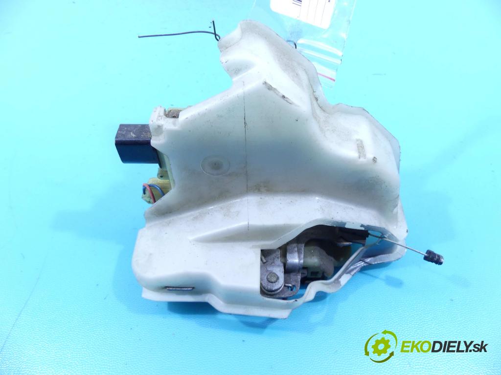 Vw Jetta V 2005-2010 2.5 170 hp automatic 125 kW 2480 cm3 4- zámek zadní levý 7L0839015D
