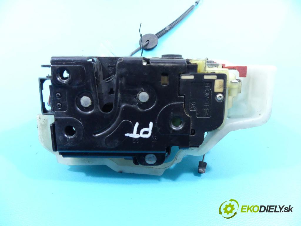 Vw Jetta V 2005-2010 2.5 170 hp automatic 125 kW 2480 cm3 4- zámek zadní pravý