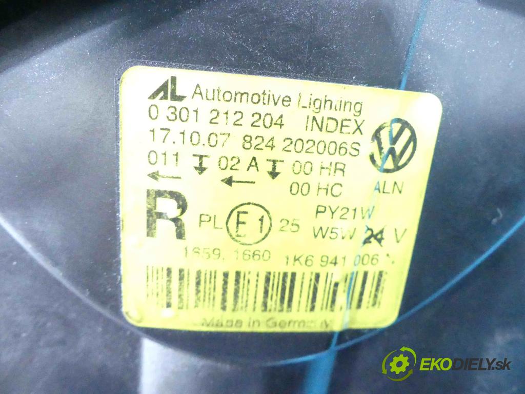 Vw Jetta V 2005-2010 2.5 170 HP automatic 125 kW 2480 cm3 4- Reflektor: pravý 0301212204 (Pravé)