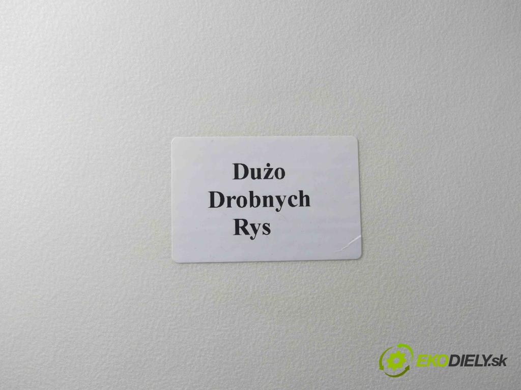 Vw Passat B5 1995-2005 1.6 101 hp manual 74 kW 1595 cm3 4- zadní kufrové dveře  (Zadní kapoty)