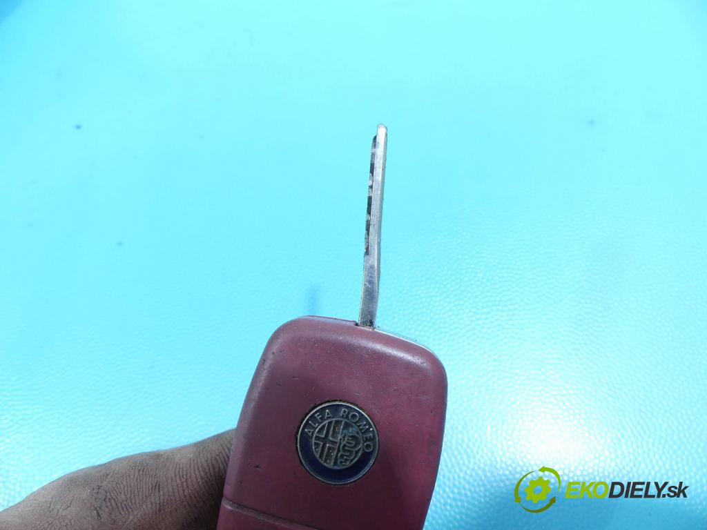 Alfa romeo 166 2.4 jtd 136 HP manual 100 kW 2387 cm3 4- Spínačka  (Spínacie skrinky a kľúče)