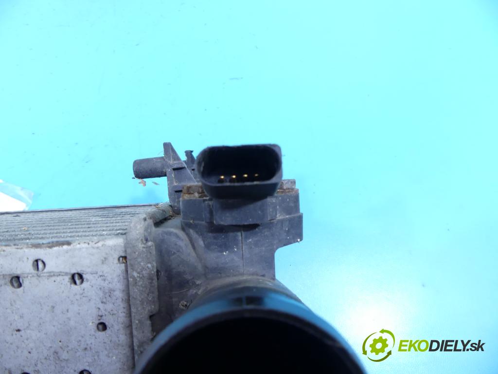 Audi A4 B5 1994-2001 1.8 T 150 hp manual 110 kW 1781 cm3 4- Intercooler (Chladiče nasávaného vzduchu (intercoolery))