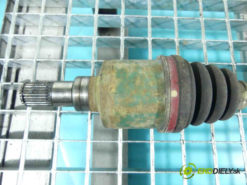 Suzuki Liana 1.6 16v 103 HP manual 76 kW 1586 cm3 5- poloos ľavé  (Poloosy)