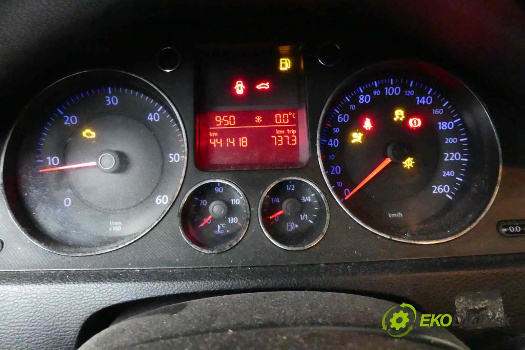 Vw Passat B6 2005-2010 2.0 tdi 140 HP manual 103 kW 1968 cm3 5- prístrojovka/ budíky 3C0920852A (Prístrojové dosky, displeje)