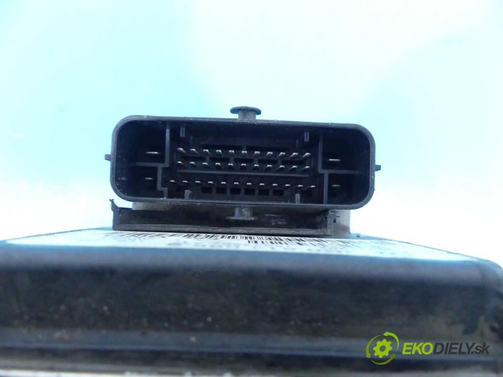 Vw Passat B6 2005-2010 2.0 tdi 140 HP manual 103 kW 1968 cm3 5- čerpadlo abs 3C0614095S (Pumpy ABS)