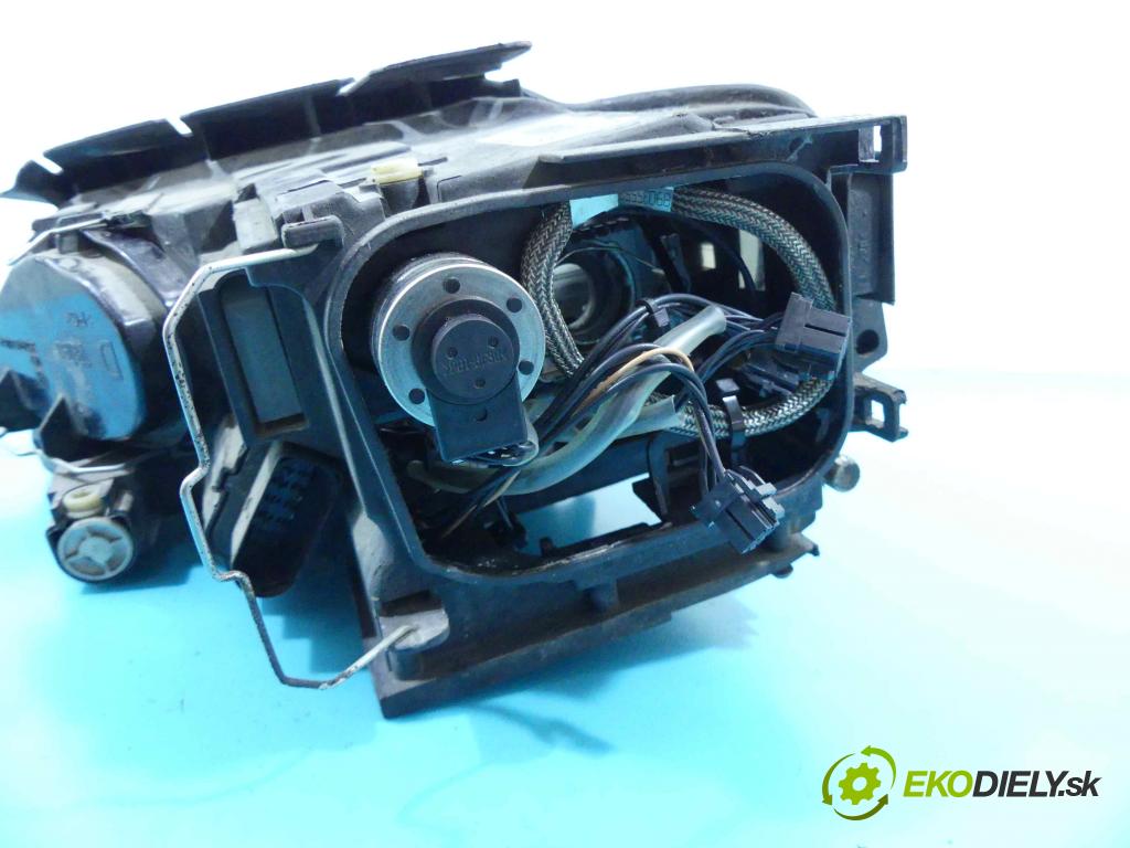 Vw Passat B6 2005-2010 2.0 tdi 140 HP manual 103 kW 1968 cm3 5- Reflektor: pravý 3C0941754G (Pravé)