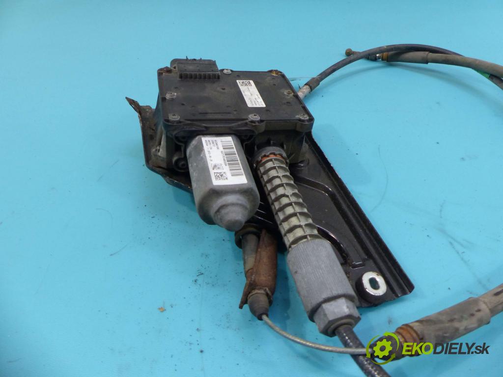 Opel Insignia A 2008-2017 2.0 cdti (A20DTH) 160 HP automatic 118 kW 1956 cm3 5- Brzda manuál: elektrický: 22880717 (Ručné brzdy)