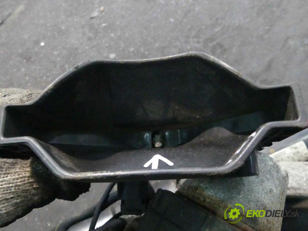 Opel Insignia A 2008-2017 2.0 cdti (A20DTH) 160 hp automatic 118 kW 1956 cm3 5- oko tažné 22794701