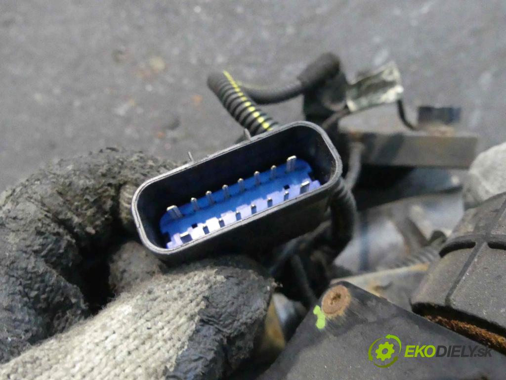 Opel Insignia A 2008-2017 2.0 cdti (A20DTH) 160 hp automatic 118 kW 1956 cm3 5- oko tažné 22794701