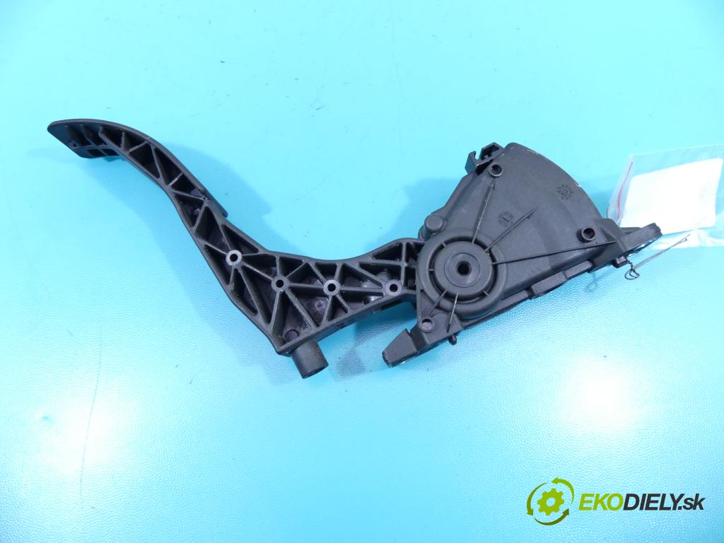 Skoda Fabia II 2007-2014 1.6 tdi 75 HP manual 55 kW 1598 cm3 5- pedále 6Q1721503M (Pedále)