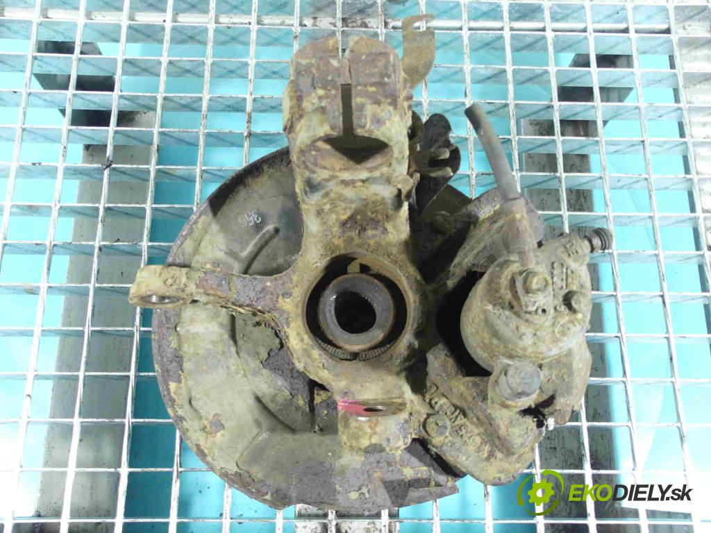 Skoda Fabia II 2007-2014 1.6 tdi 75 HP manual 55 kW 1598 cm3 5- náboj ľavé  (Náboje)