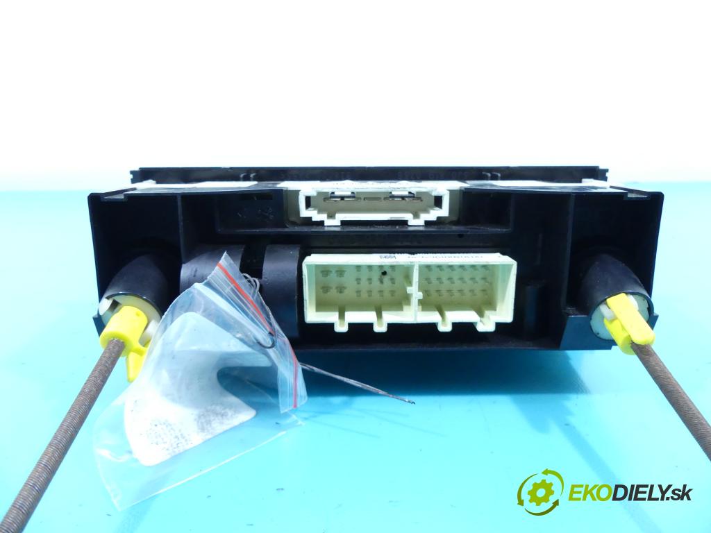 Skoda Fabia II 2007-2014 1.6 tdi 75 HP manual 55 kW 1598 cm3 5- panel kúrenia 5J0820045D