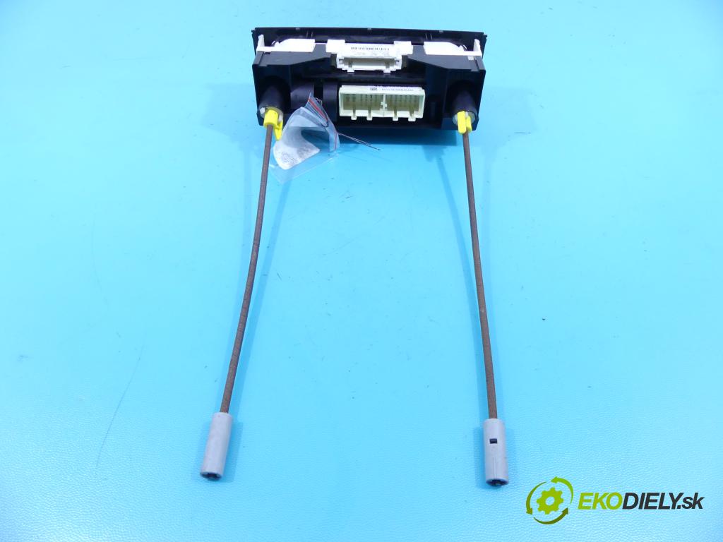 Skoda Fabia II 2007-2014 1.6 tdi 75 HP manual 55 kW 1598 cm3 5- panel kúrenia 5J0820045D