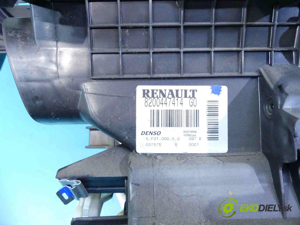 Renault Kangoo II 2008- 1.5 dci 86 hp manual 63 kW 1461 cm3 5- radiátor 8200447414 (Radiátory topení)