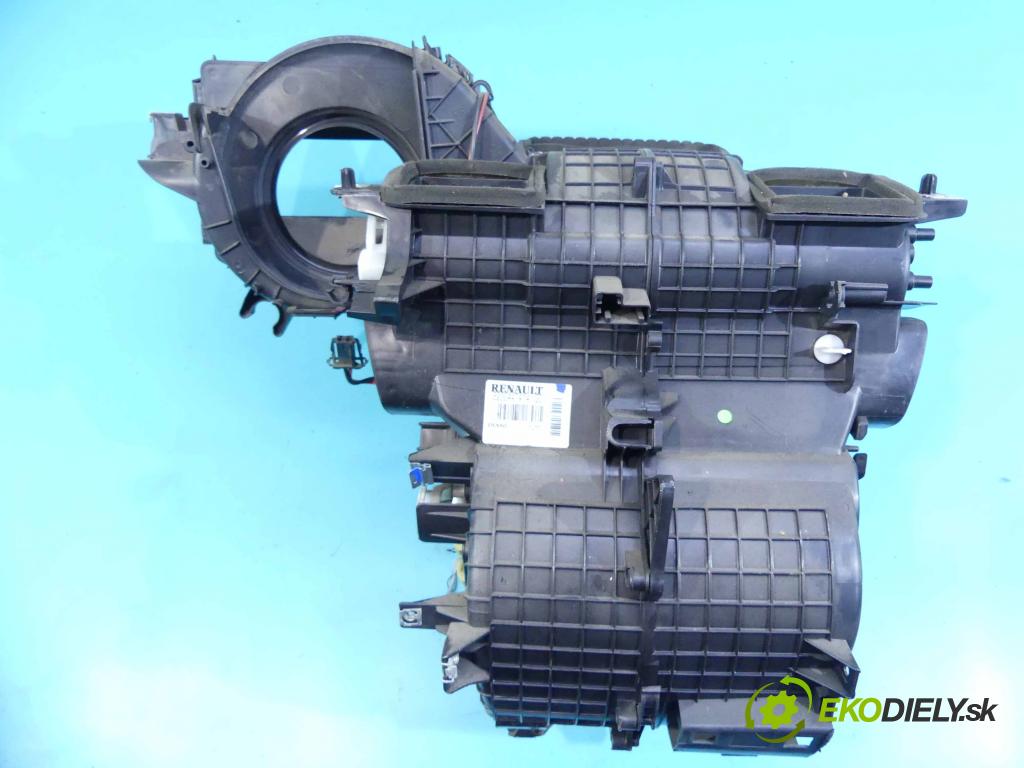 Renault Kangoo II 2008- 1.5 dci 86 hp manual 63 kW 1461 cm3 5- radiátor 8200447414 (Radiátory topení)