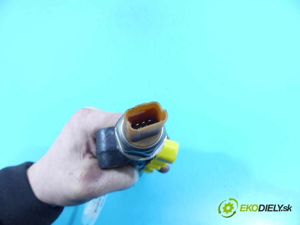 Ford C-Max II 2010-2019 1.5 tdci 120 HP manual 88 kW 1499 cm3 5- lišta vstrekovacia 9804776780 (Vstrekovacie lišty)