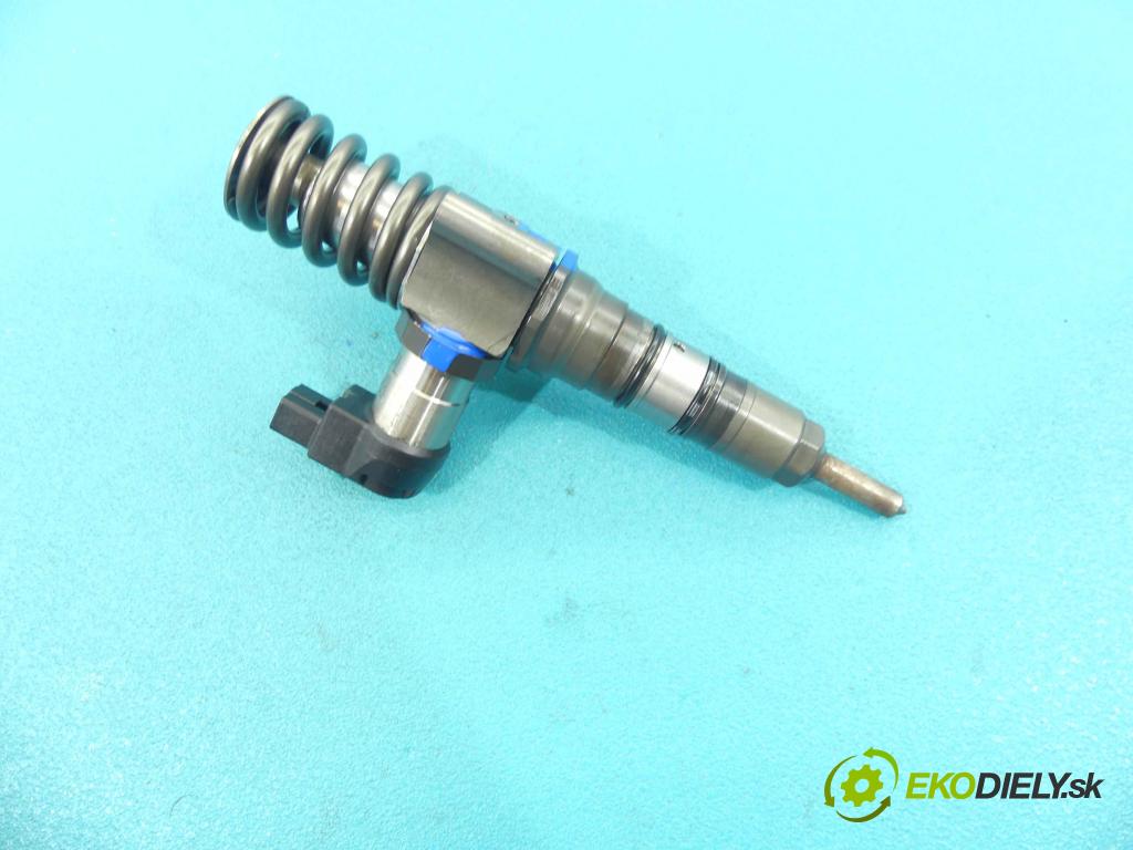 Vw Passat B6 2005-2010 2.0 tdi 140 HP manual 103 kW 1968 cm3 5- vstrekovacie čerpadlo 03G130073S (Vstrekovače)