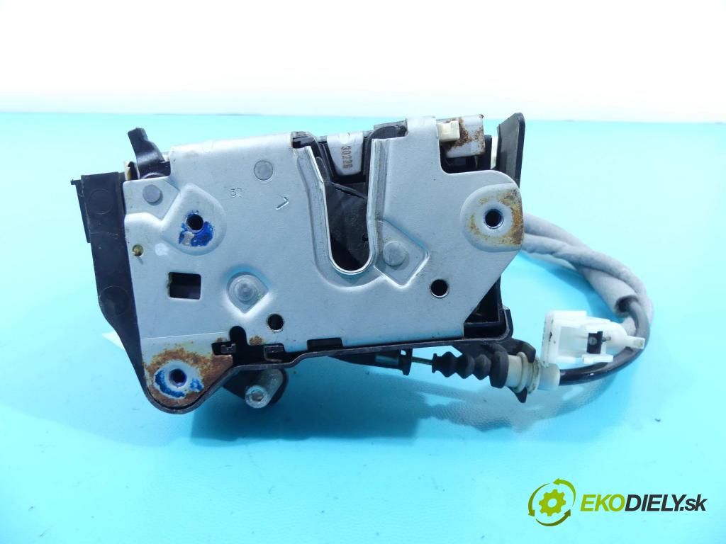 Land rover Range Rover III L322 2001-2012 3.6 TD V8 272 hp automatic 200 kW 3628 cm3 5- zámek zadní levý 3H42-26413-AA