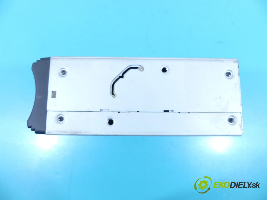 Land rover Range Rover III L322 2001-2012 3.6 TD V8 272 HP automatic 200 kW 3628 cm3 5- Menič: cd 3H42-18C830-AB (CD meniče)