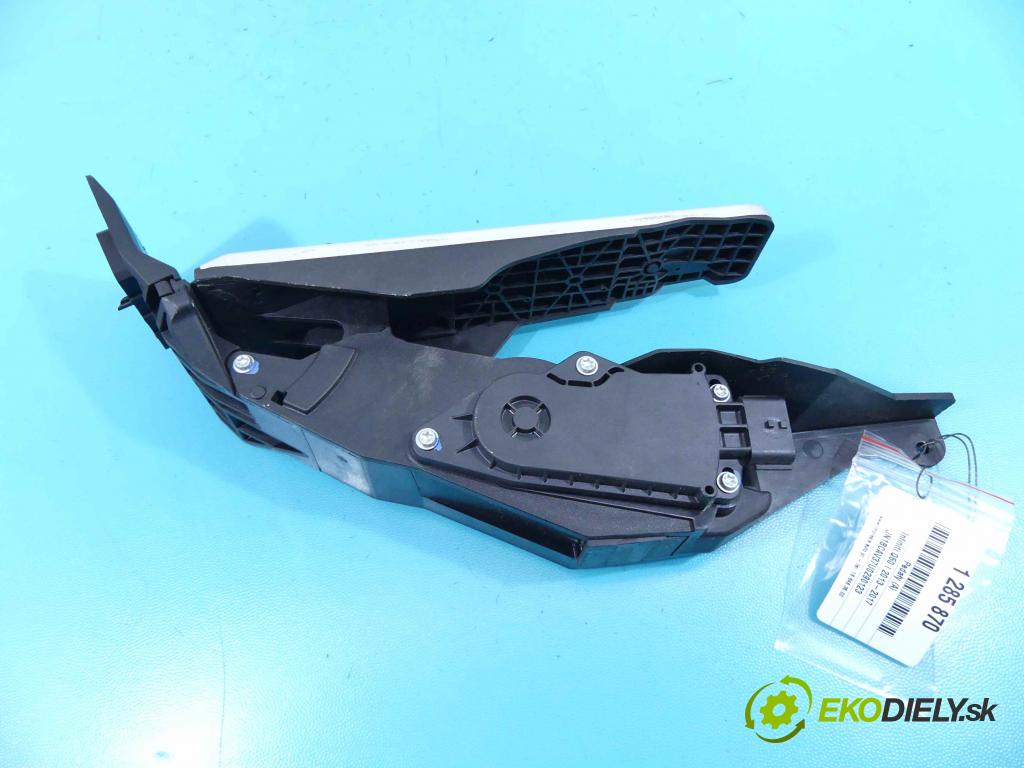 Infiniti Q50 I 2013-2017 2.0 T 211KM automatic 155 kW 1991 cm3 4- pedále 0280755146 (Pedále)