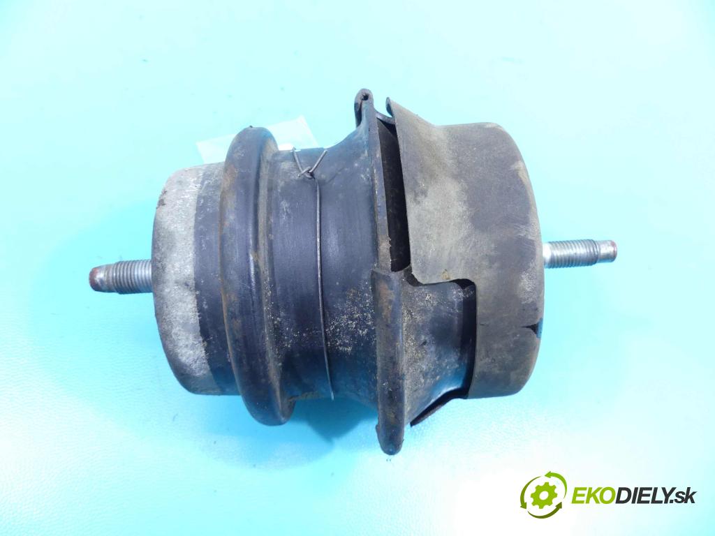 Infiniti Q50 I 2013-2017 2.0 T 211KM automatic 155 kW 1991 cm3 4- airbag motora  (Držiaky motora)