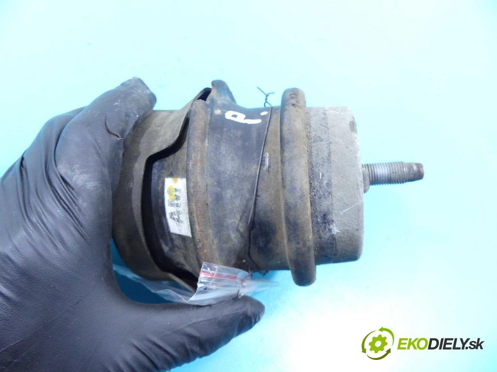 Infiniti Q50 I 2013-2017 2.0 T 211KM automatic 155 kW 1991 cm3 4- airbag motora  (Držiaky motora)