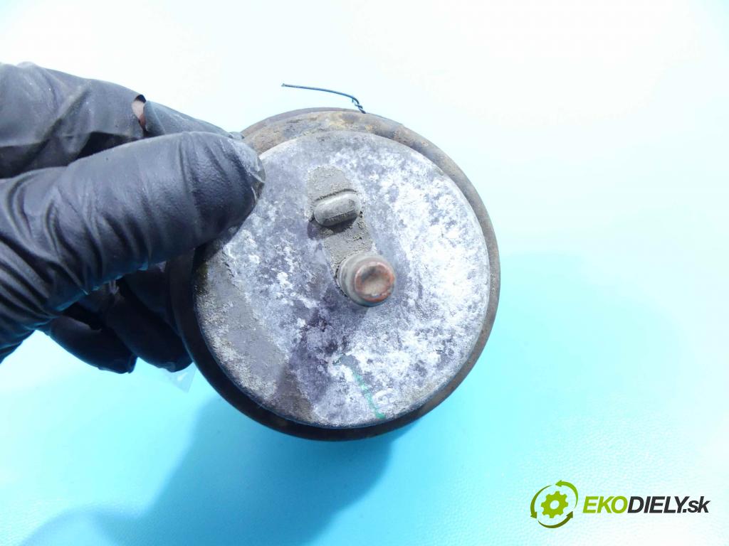 Infiniti Q50 I 2013-2017 2.0 T 211KM automatic 155 kW 1991 cm3 4- airbag motora  (Držiaky motora)