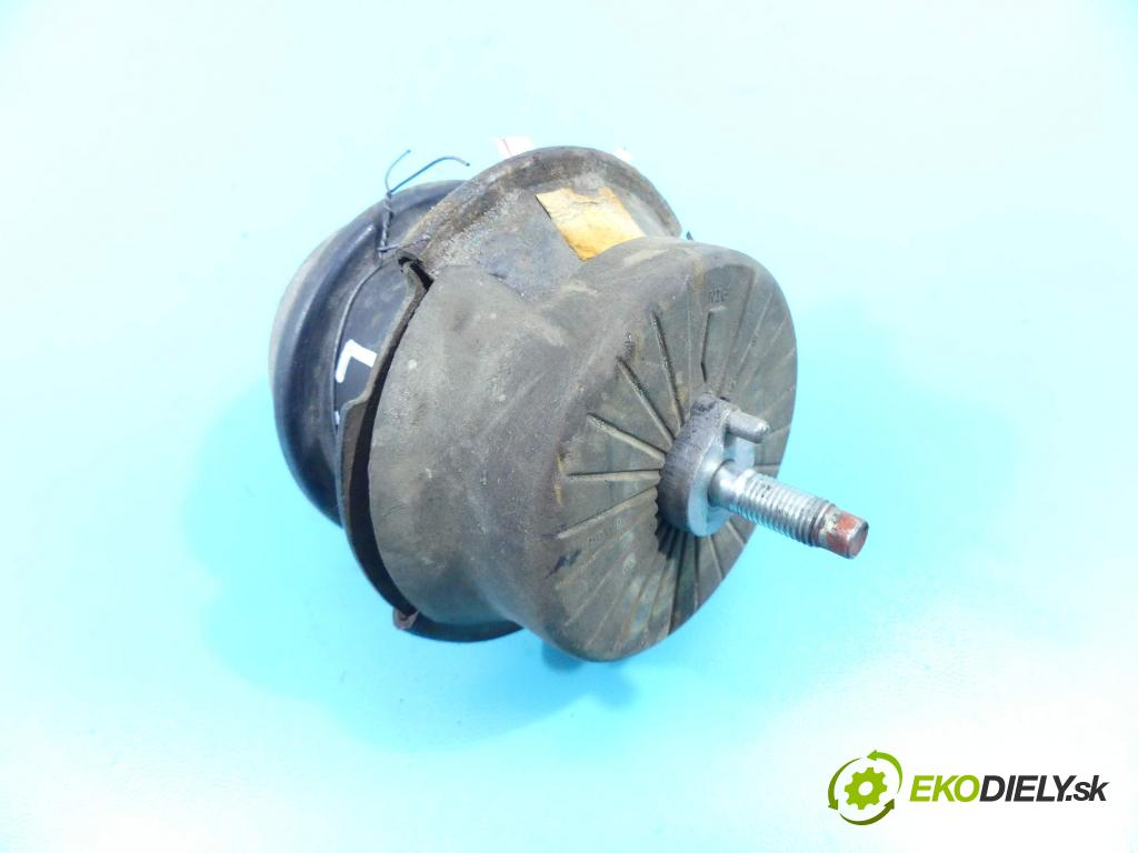 Infiniti Q50 I 2013-2017 2.0 T 211KM automatic 155 kW 1991 cm3 4- airbag motora  (Držiaky motora)