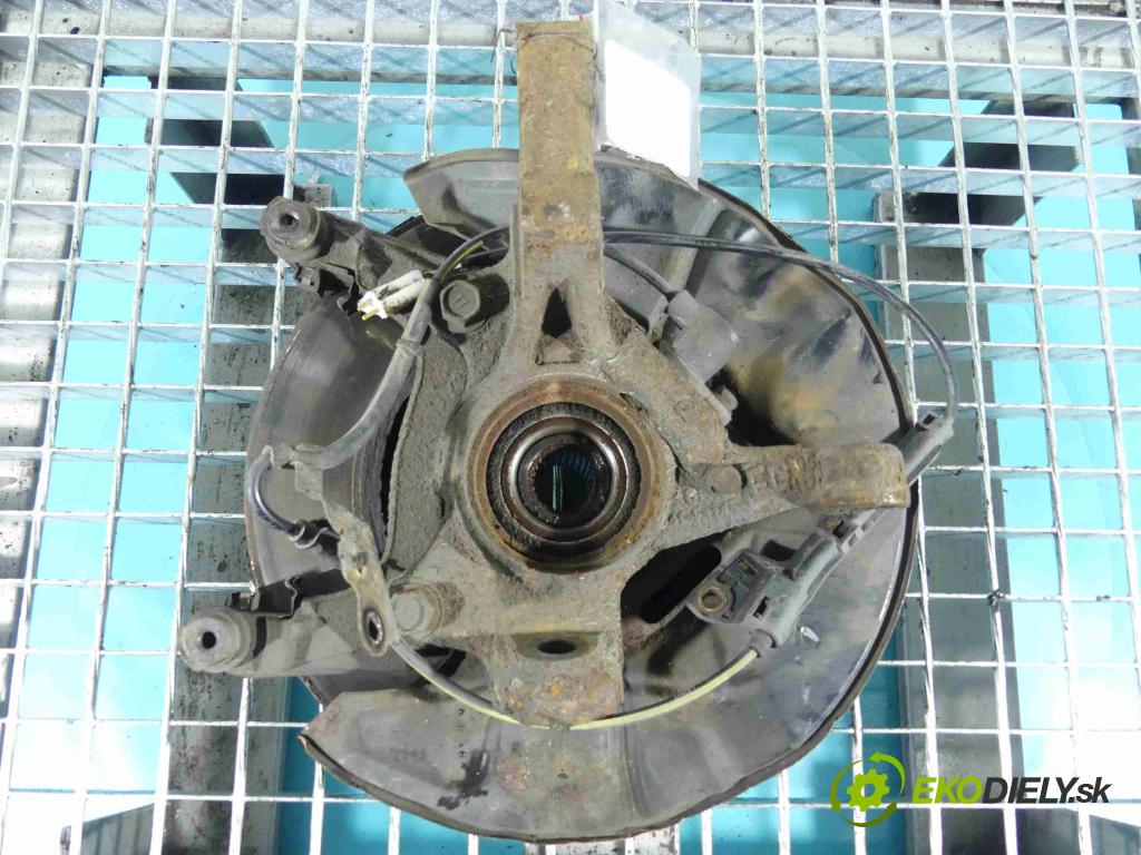 Toyota Avensis II T25 2003-2008 2.0 D4D 116 HP manual 85 kW 1995 cm3 4- náboj pravé  (Náboje)