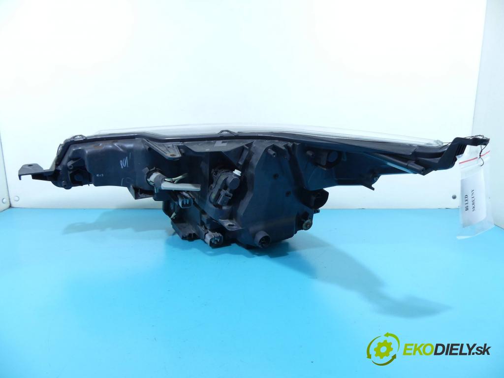 Toyota Avensis III T27 2009-2018 2.0 D4D 143 HP manual 105 kW 1995 cm3 5- Reflektor: pravý  (Pravé)