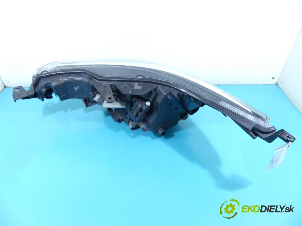 Toyota Avensis III T27 2009-2018 2.0 D4D 143 HP manual 105 kW 1995 cm3 5- Reflektor: pravý  (Pravé)