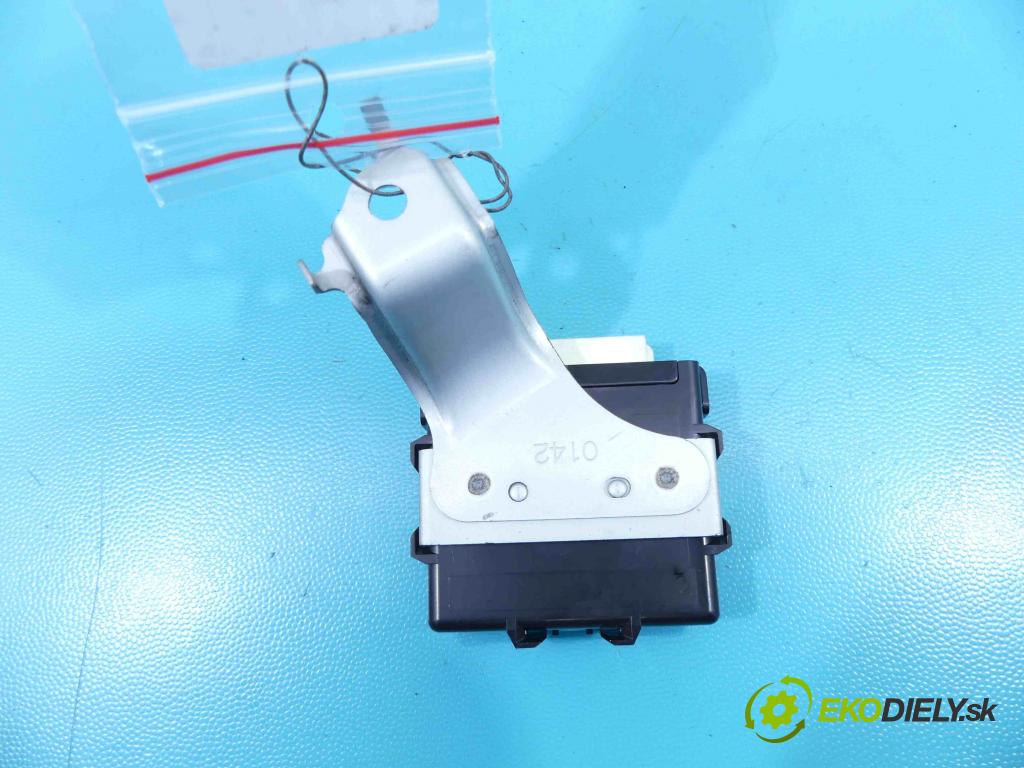 Toyota Avensis III T27 2009-2018 2.0 D4D 143 HP manual 105 kW 1995 cm3 5- modul riadiaca jednotka 89960-20200 (Ostatné)