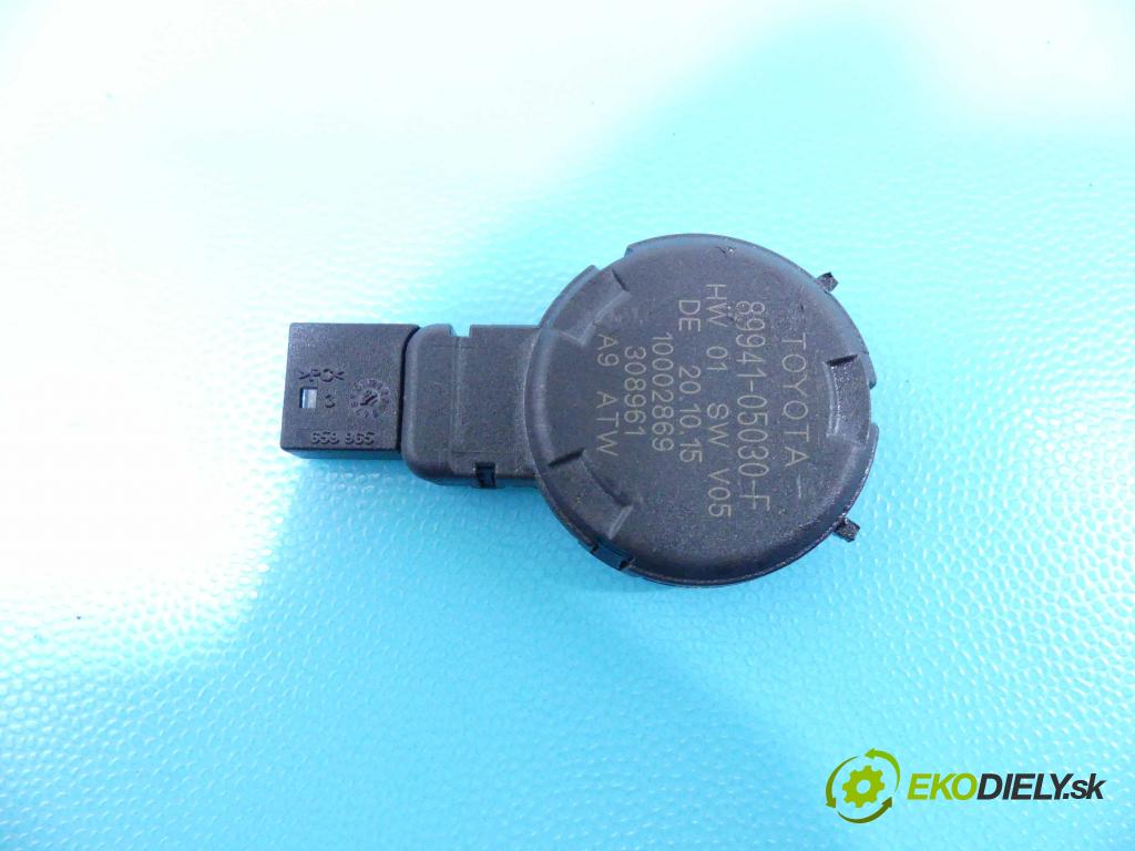 Toyota Avensis III T27 2009-2018 2.0 D4D 143 HP manual 105 kW 1995 cm3 5- snímač déšť: 89941-05030-F (Snímače dažďa)