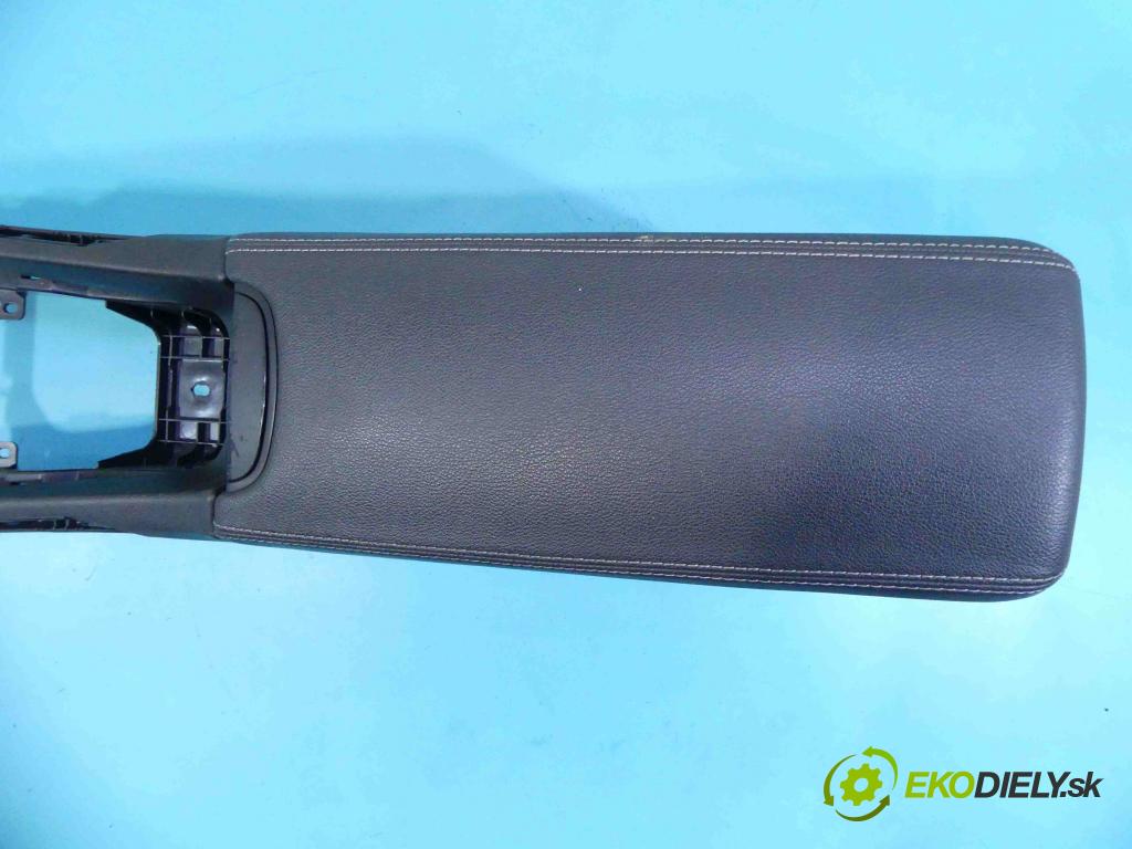 Toyota Avensis III T27 2009-2018 2.0 D4D 143 HP manual 105 kW 1995 cm3 5- operadlo 58912-05020 (Lakťové opierky)