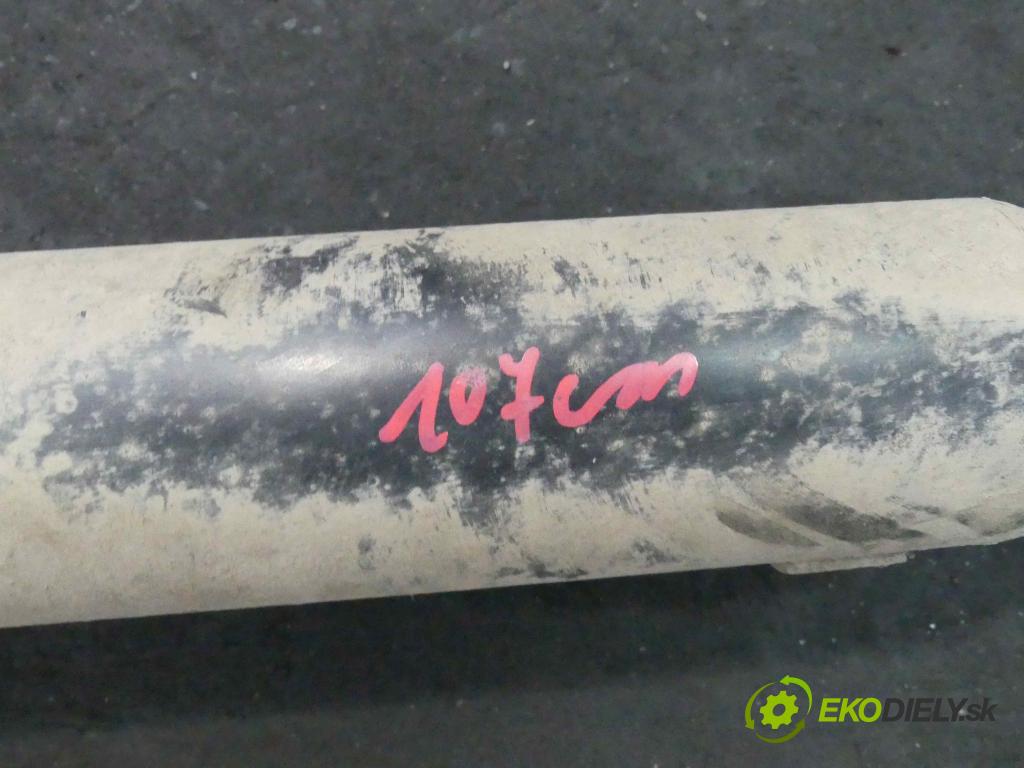 Suzuki Grand Vitara II 2005-2014 1.9 DDiS 129 HP manual 95 kW 1870 cm3 5- Hřídel:  (Kardaňové hriadele)