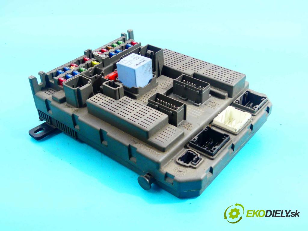 Citroen C5 I 2001-2008 2.0 16v 136 HP manual 100 kW 1997 cm3 5- modul riadiaca jednotka 9648235680 (Ostatné)