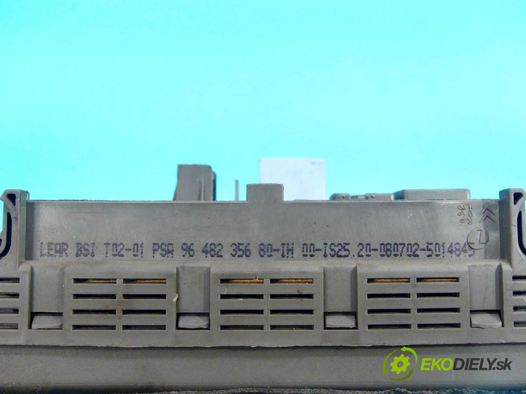 Citroen C5 I 2001-2008 2.0 16v 136 HP manual 100 kW 1997 cm3 5- modul riadiaca jednotka 9648235680 (Ostatné)