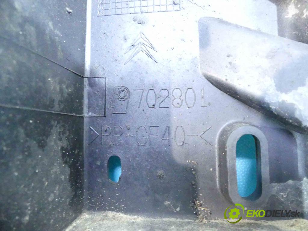 Citroen C5 I 2001-2008 2.0 16v 136 HP manual 100 kW 1997 cm3 5- Ventilátor chladiča 702801