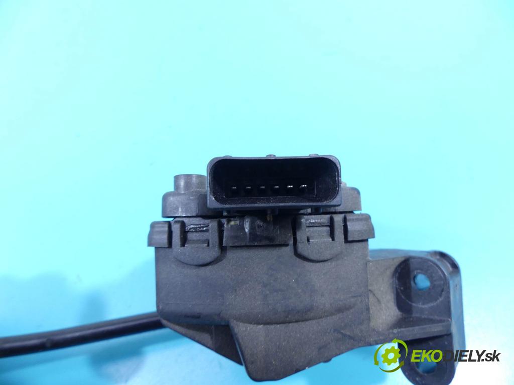 Saab 9-3 II 2002-2012 1.9 TiD 150 HP manual 110 kW 1910 cm3 4- pedále 9186726 (Pedále)