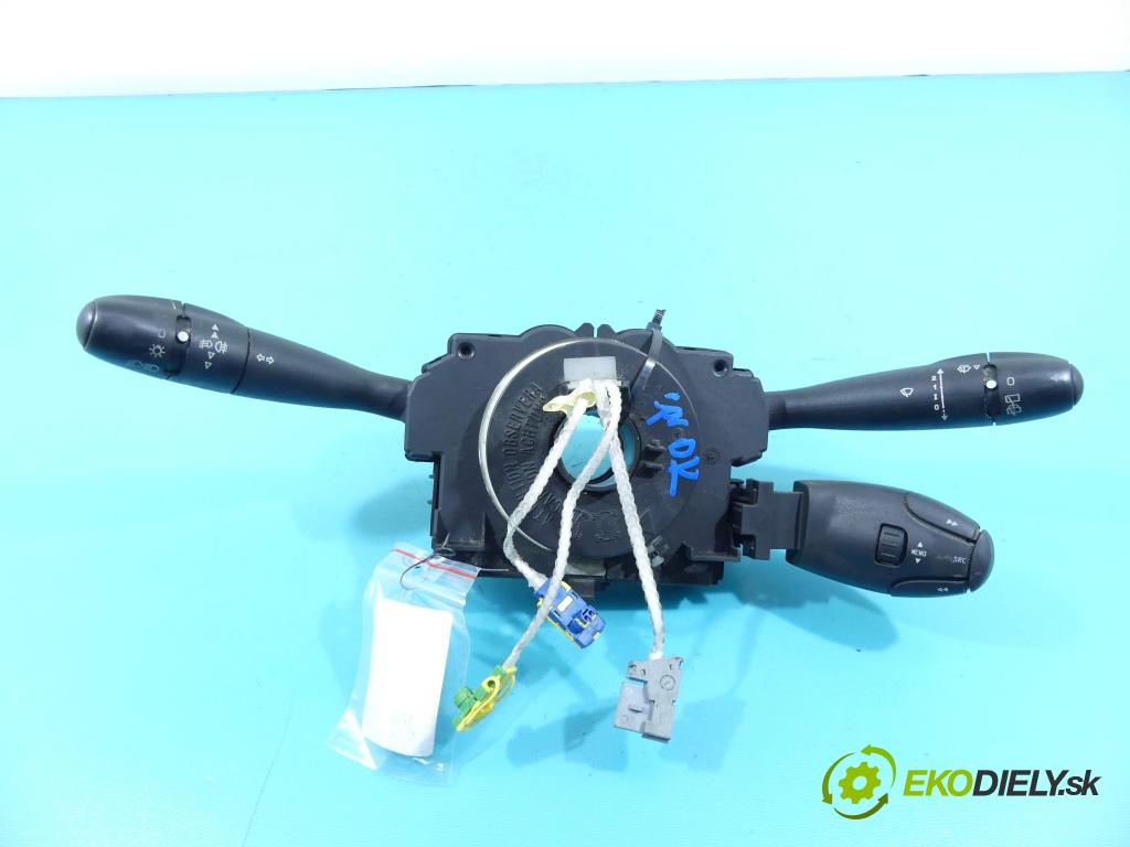 Peugeot 307 1.6 hdi 90 HP manual 66.2 kW 1560 cm3 5- prepínač komplex: 96605602XT (Prepínacie páčky pod volantom)