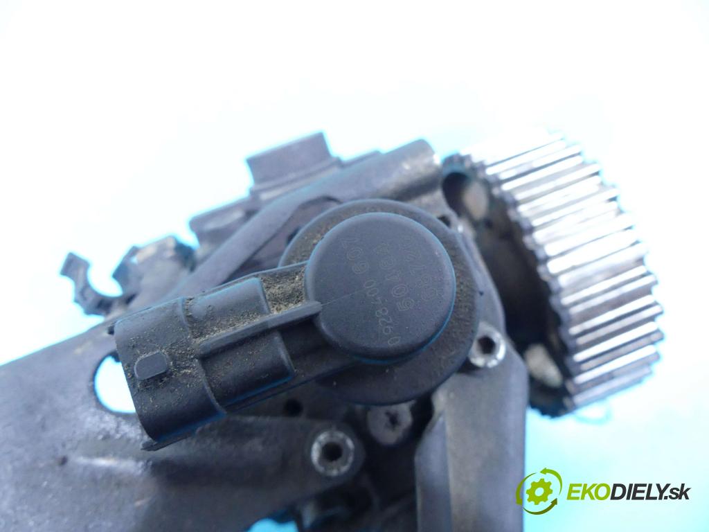 Peugeot 307 1.6 hdi 90 HP manual 66,2 kW 1560 cm3 5- čerpadlo vstrekovacia 0445010102 (Vstrekovacie čerpadlá)