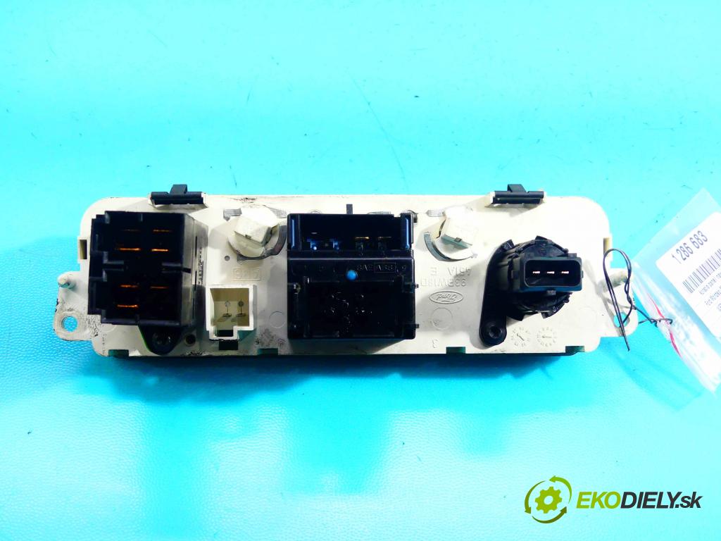 Ford Mondeo Mk1 1993-1996 1.8 16v 116 HP manual 85 kW 1796 cm3 5- panel kúrenia 93BW18D451A