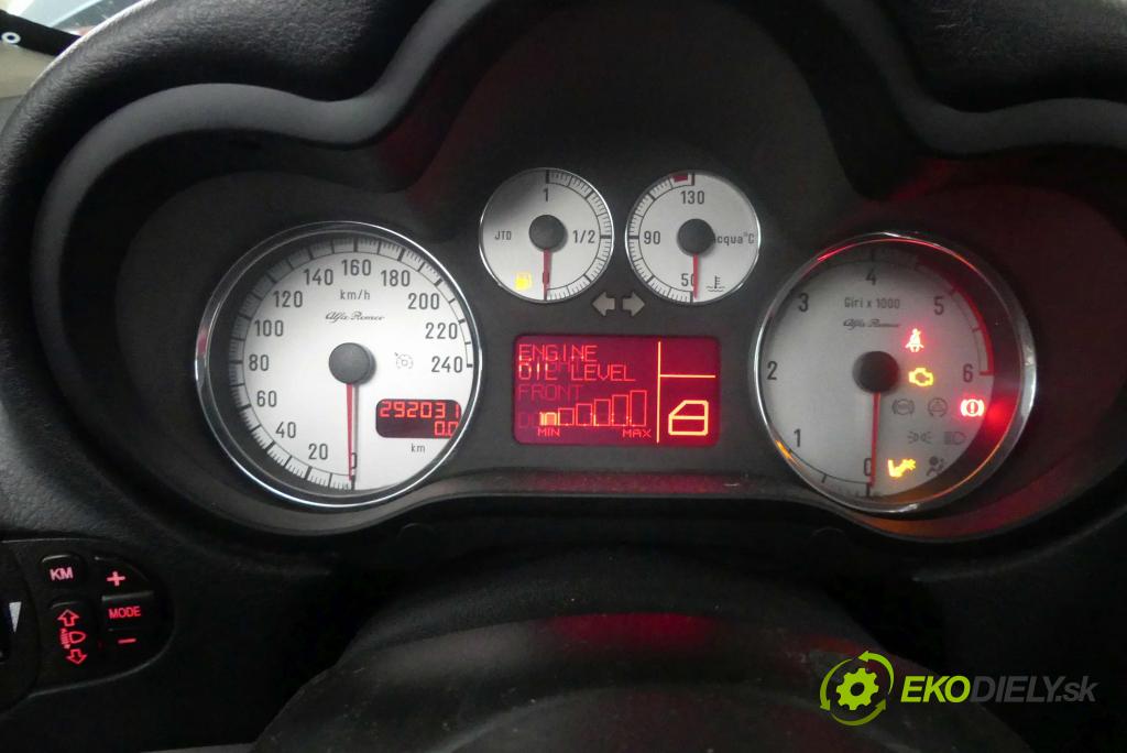 Alfa romeo 147 1.9 jtd 120 HP manual 88 kW 1910 cm3 5- prístrojovka/ budíky 156063199 (Prístrojové dosky, displeje)