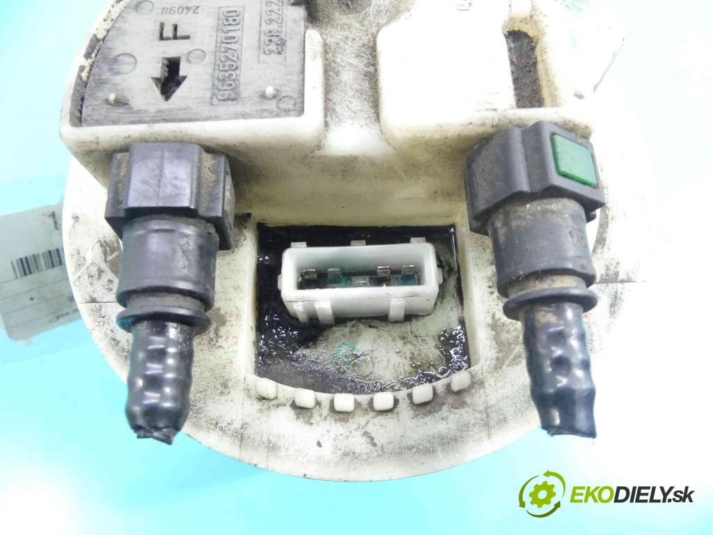 Peugeot 406 2.0 16v 132  HP manual 97 kW 1998 cm3 5- čerpadlo palivo 9635270180