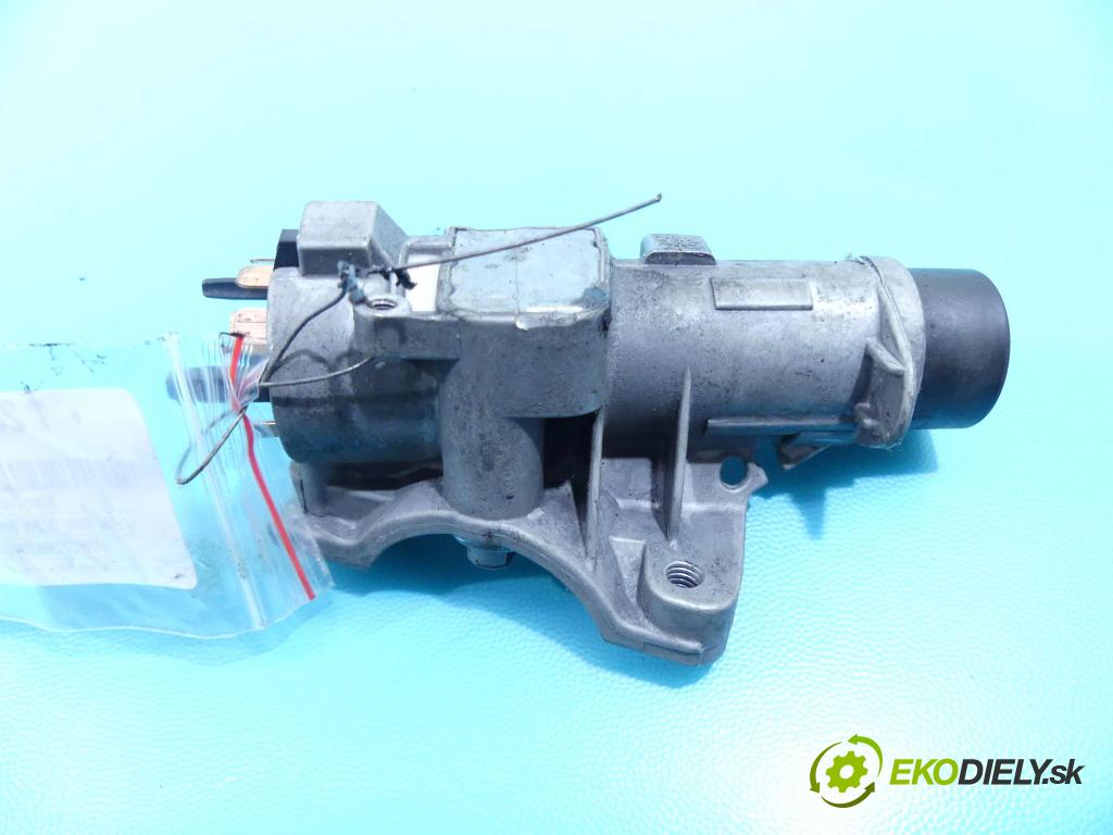 Vw Polo IV 9N 2001-2009 1.2 12v 64 HP manual 47 kW 1198 cm3 5- Spínačka 4B0905849 (Spínacie skrinky a kľúče)