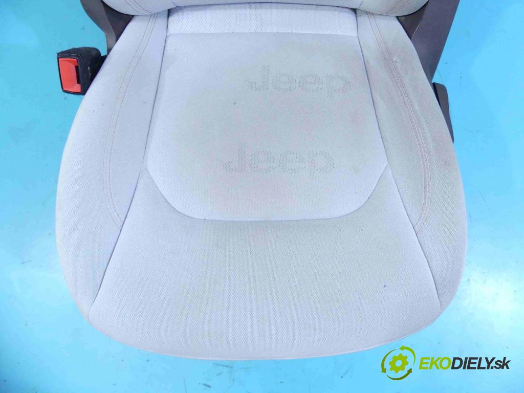Jeep Renegade 2014- 1.4 T 140 hp manual 103 kW 1368 cm3 5- Sedadlo levý  (Sedačky, sedadla)