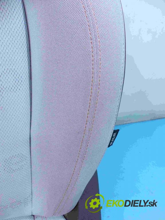 Jeep Renegade 2014- 1.4 T 140 HP manual 103 kW 1368 cm3 5- Sedačka ľavý  (Sedačky, sedadlá)