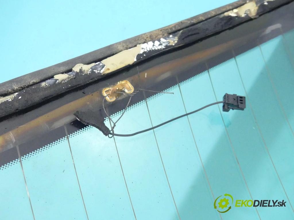 Citroen C5 II 2008-2017 2.0 hdi 181KM automatic 133 kW 1997 cm3 4- sklo zadní  (Okna zadní)