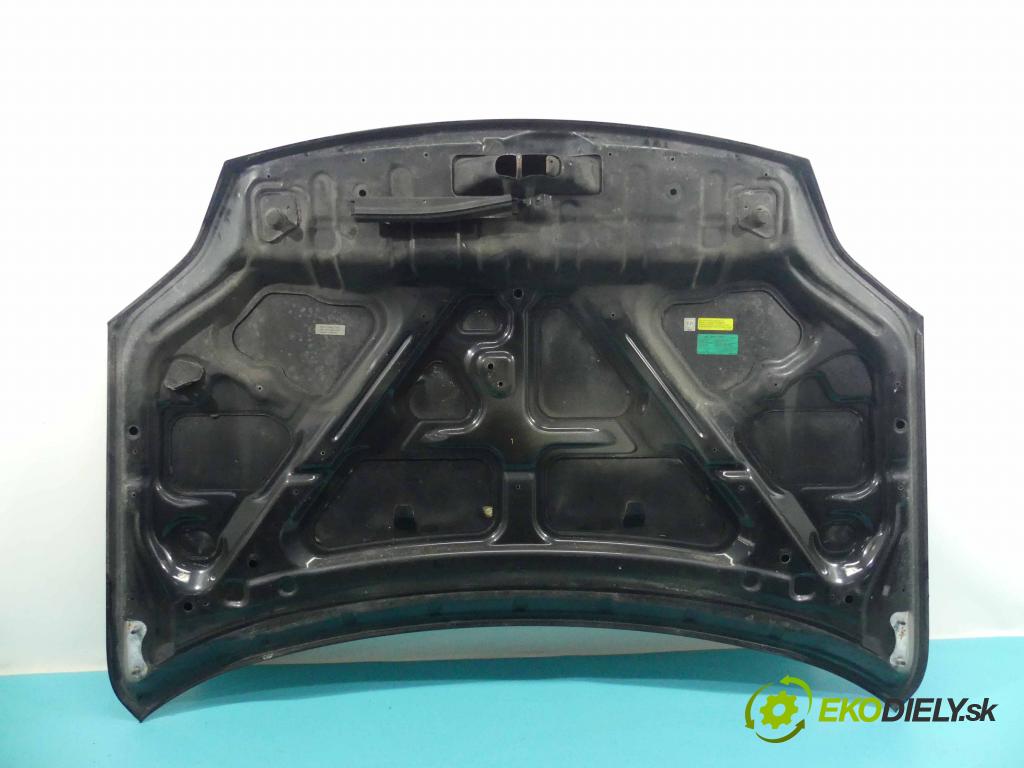 Nissan X-trail II T31 2008-2013 2.0 dci 150 HP manual 110 kW 1995 cm3 5- kapota predná