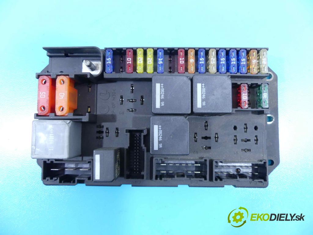 Land rover Range Rover III L322 2001-2012 3.6 TD V8 272 HP automatic 200 kW 3628 cm3 5- modul riadiaca jednotka 518880000 (Ostatné)